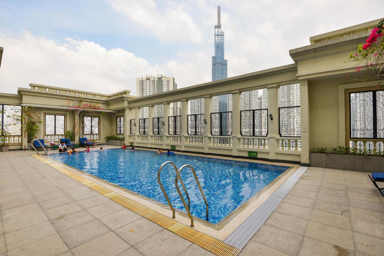 Hồ bơi dự án The Manor