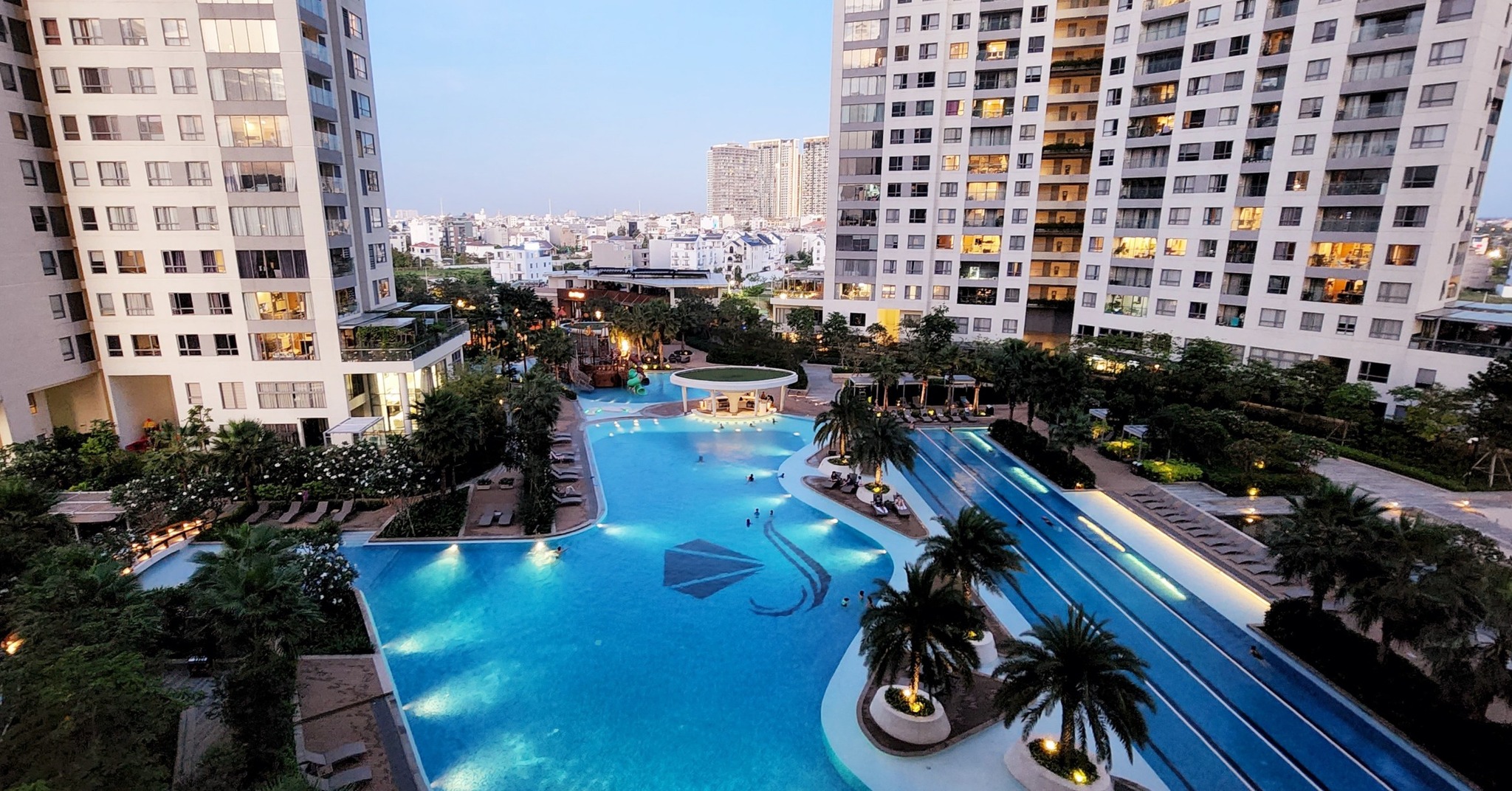 Ảnh thực tế dự án Diamond Island