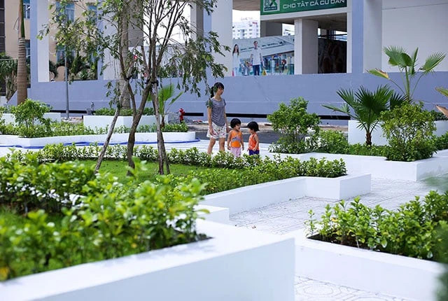 Nội khu dự án 8x Đầm Sen