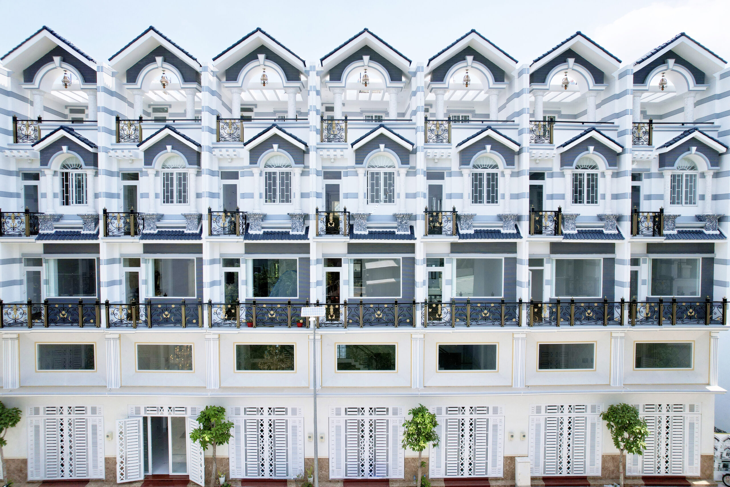 Mặt tiền dự án Royal House
